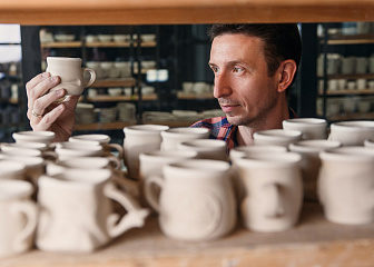 Комплектовщик фарфоровых и фаянсовых изделий